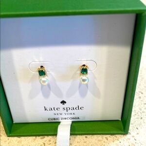 Kate Spade “Little Gem”Gold Tone Emerald Green & Pearl Stud Earrings MSRP $39